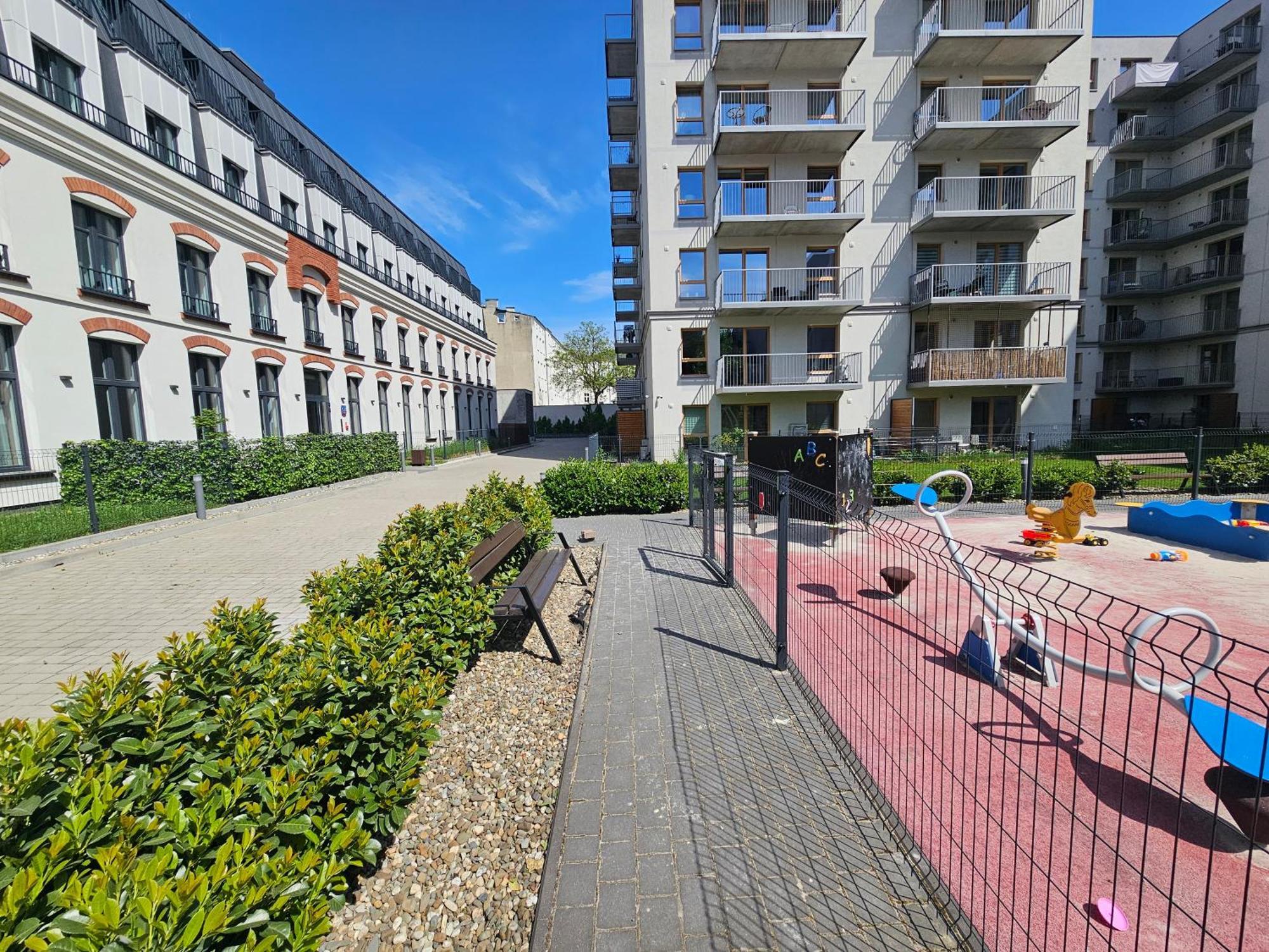 Apartament Przy Szkole Filmowej, Darmowy Parking Лодз Екстериор снимка