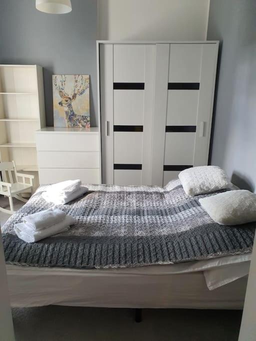 Apartament Przy Szkole Filmowej, Darmowy Parking Лодз Екстериор снимка